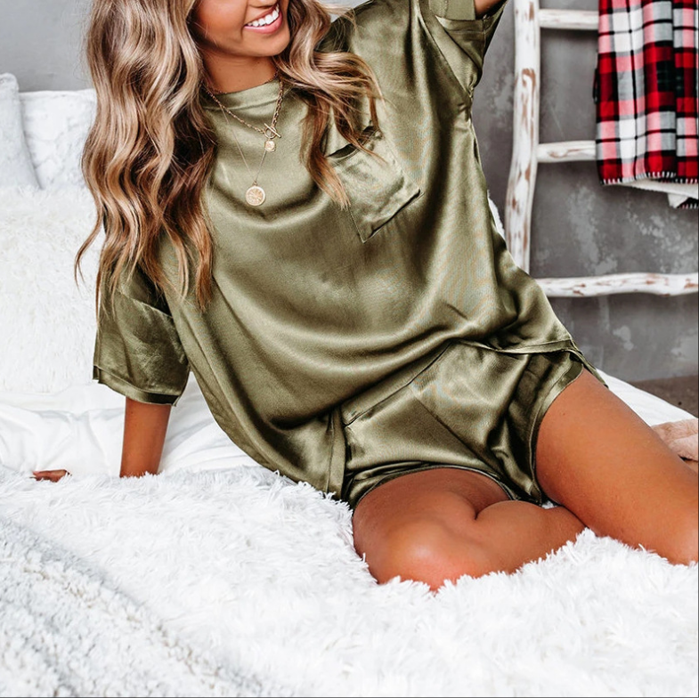 Wholesale Charmeuse Short Sleeve Pajamas