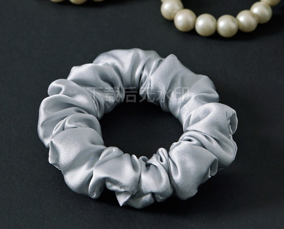SOOYEH-NS Scrunchie Silver 001