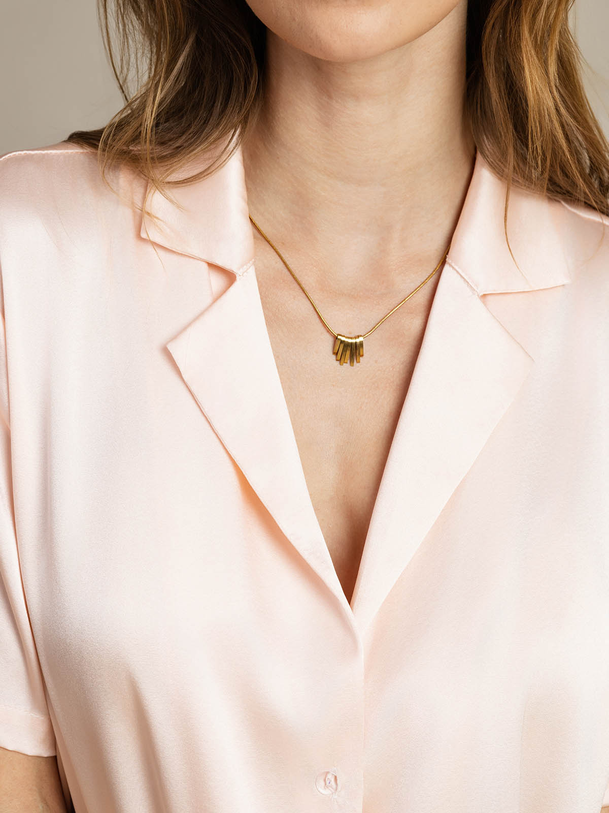 19Momme Silk Short Sleeve Notched Lapel Women's Shirt with Button Up Design