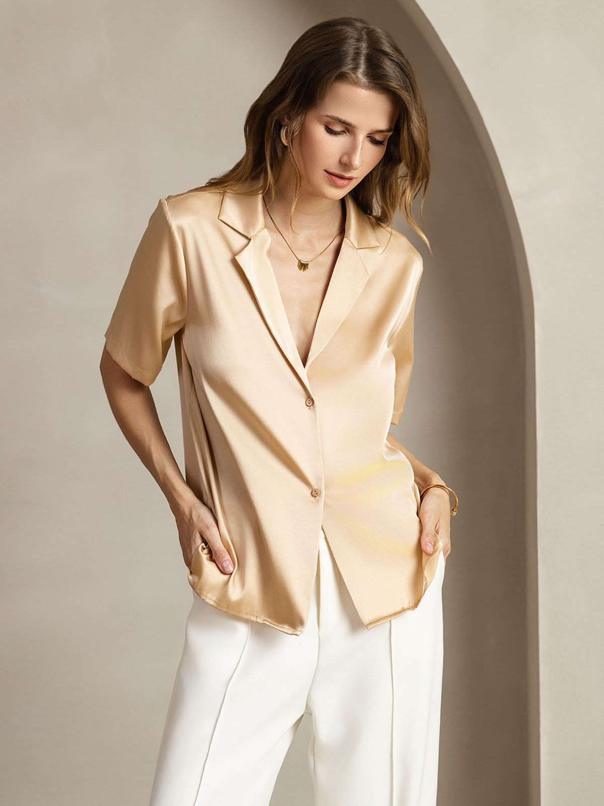 19Momme Silk Short Sleeve Notched Lapel Women's Shirt with Button Up Design