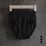 SOOYEH-NS Panty Black 002