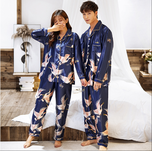 Wholesale Charmeuse Printed Classic Long Sleeves Womens Pajama set