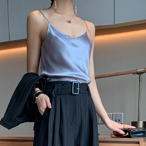 Wholesale Charmeuse V-neck Spaghetti straps camisole